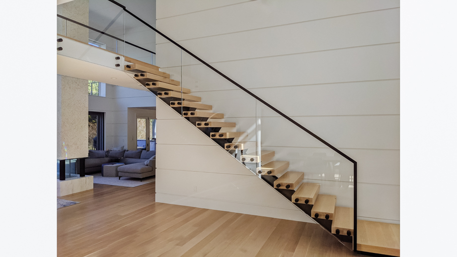 INTERIOR STAIRS